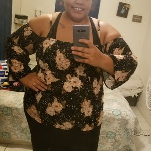 Beautiful flower cold shoulder top